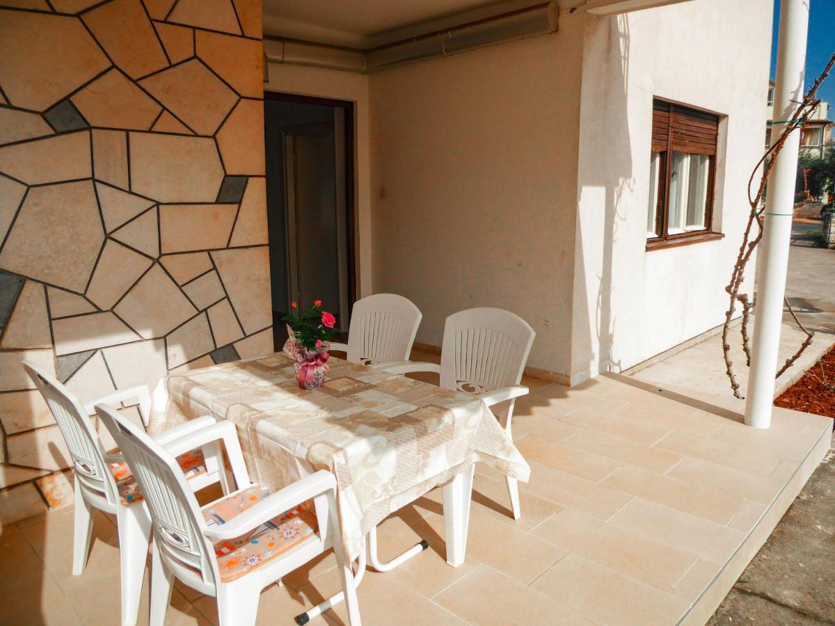 Apartman Valerija Умаг Екстериор снимка
