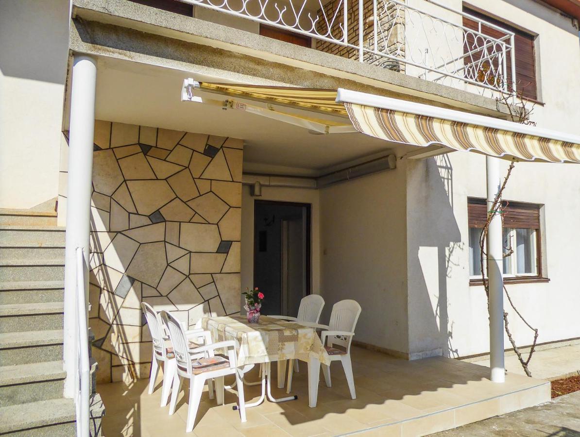 Apartman Valerija Умаг Екстериор снимка